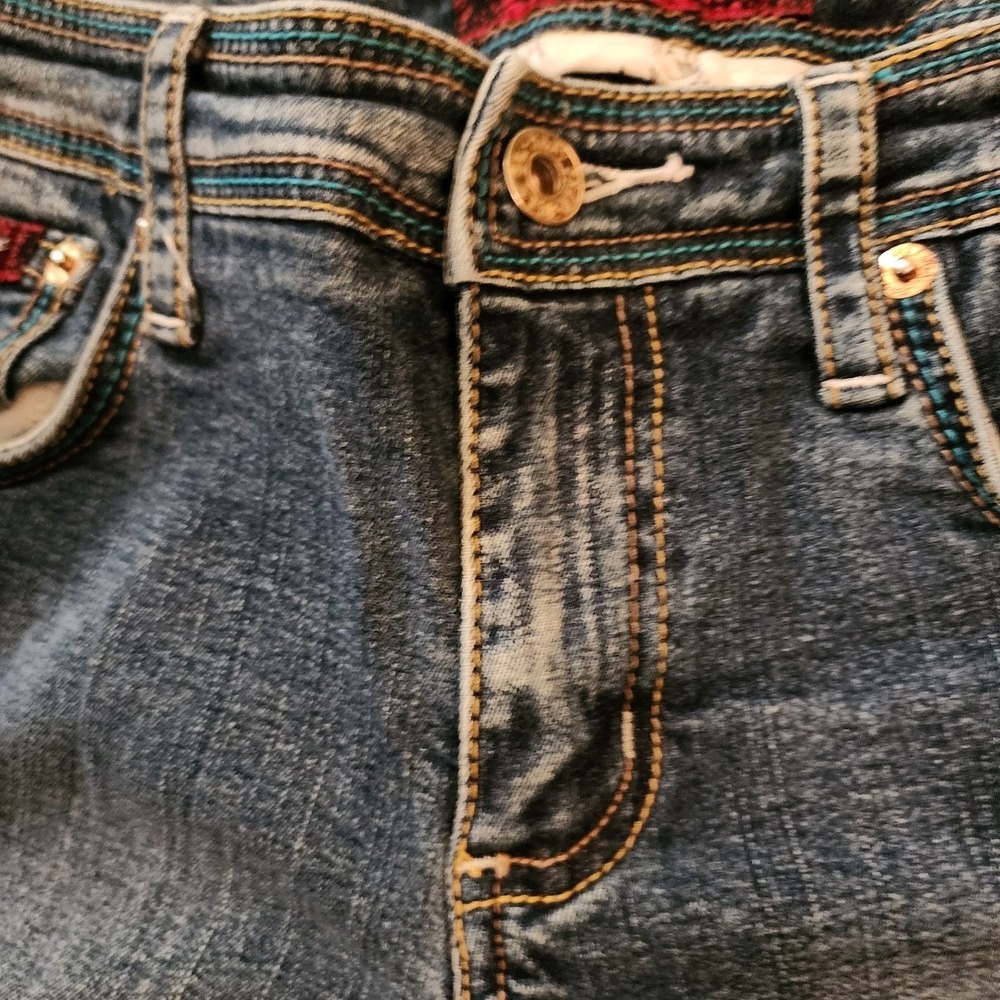 Vintage Baby Phat Y2K Capri Jeans Cat Embroidered McBling Cropped Denim 5 / 6 - Picture 8 of 16